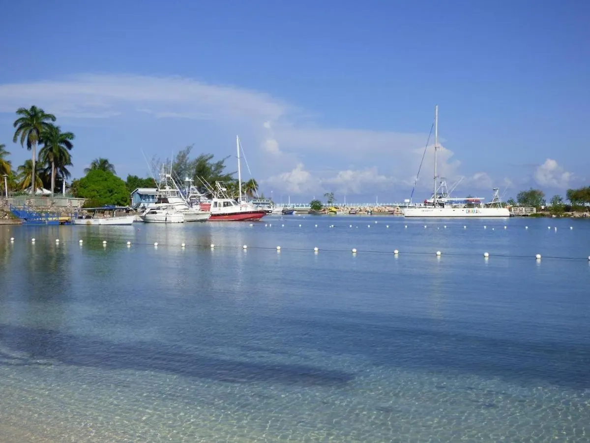 Hotel apartamentowy Deluxe Sandcastles Condos Ocho Rios